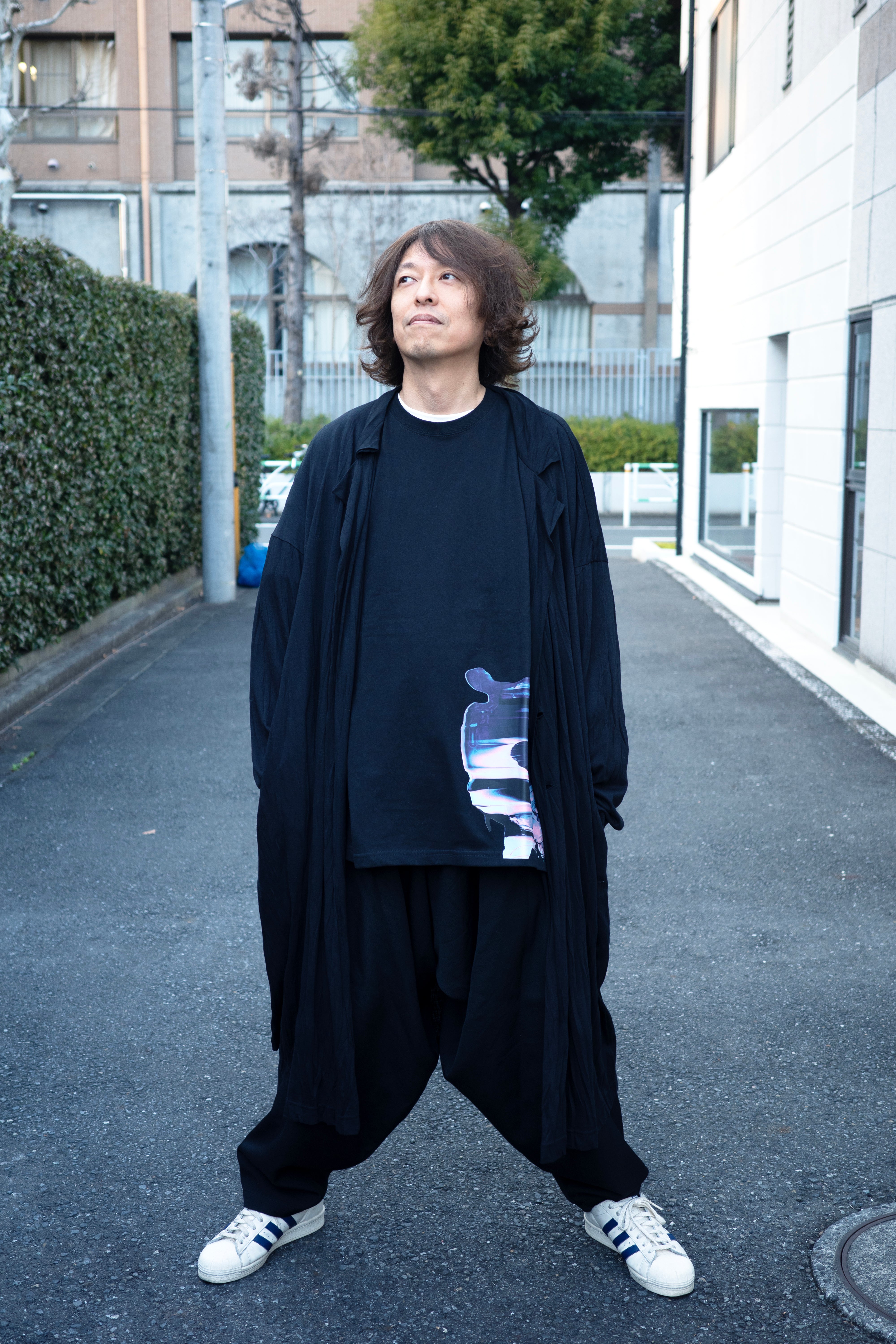 RAW SCRAPE Oversized long sleeve T-shirt